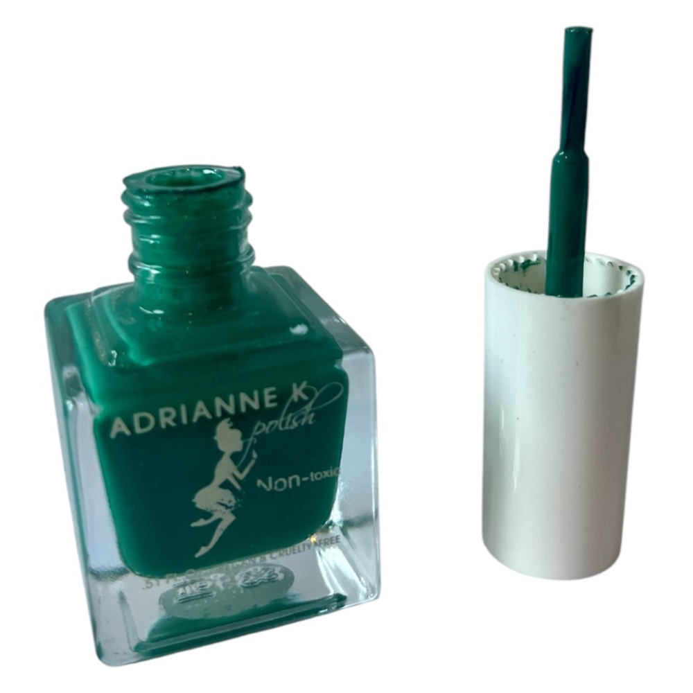 ADRIANNE K Nontoxic Emerald Green Nail Polish, Tiara! Durable. Spring Nails